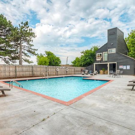 Cozy Updated Cove Of Heaven, 5Mins To Lake Hefner! Oklahoma City Esterno foto